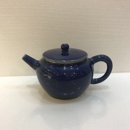 景德镇精品陶瓷茶壶华青堂 霁蓝色雍正器型改款 景德镇精品陶瓷茶壶华青堂 霁蓝色雍正器型改款